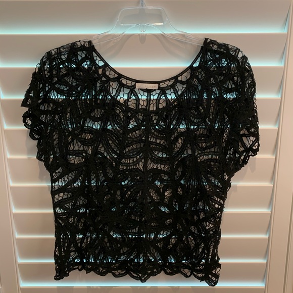 hinge Tops - Hinge black top size large